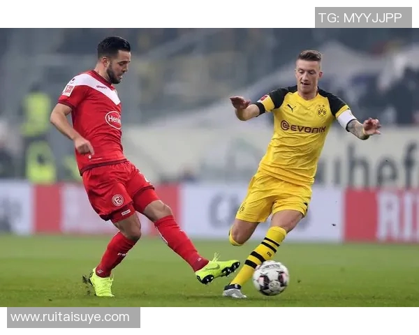 波鸿主场迎战比勒费全力争胜力争积分榜上游位置