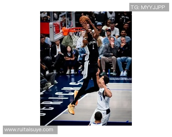 新赛季开始，马刺球队正以出色表现领跑西部联盟