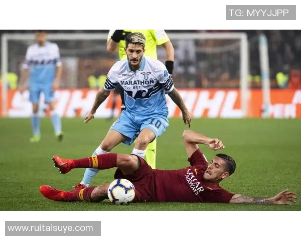 马德里竞技主帅因战绩不佳遭到开除，球迷不满连夜抗议