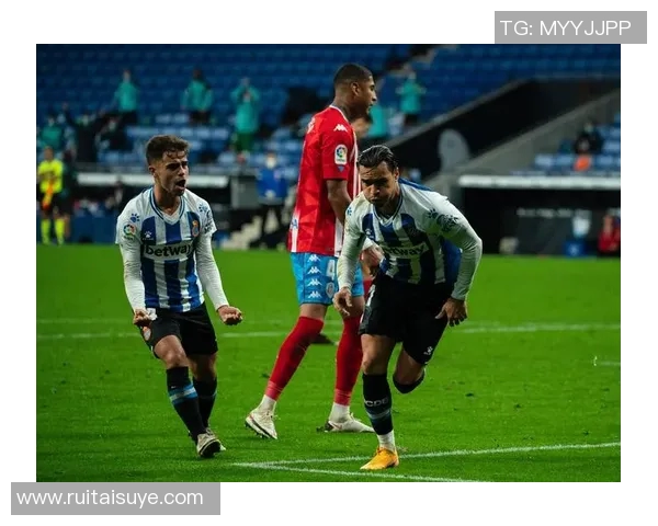 卢戈与阿尔孔的精彩对决揭示西班牙足球的魅力与竞争力