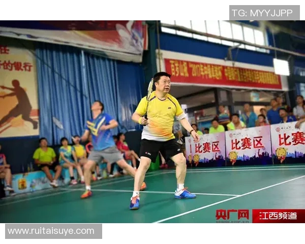 许钟豪的奋斗历程与人生哲学：从平凡到卓越的成长之路